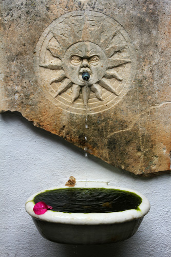 patio cordobés fuente