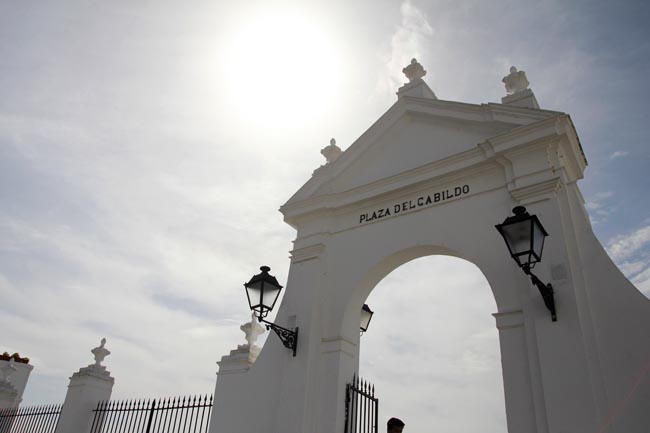 plaza-cabildo-arcos-mipaseoporelmundo