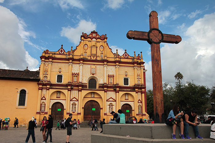 iglesia-san-cristobal-de-las-casas-mexico-mipaseoporelmundo