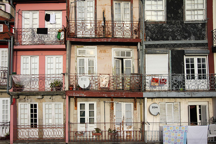 ventanas-oporto-portugal-mipaseoporelmundo