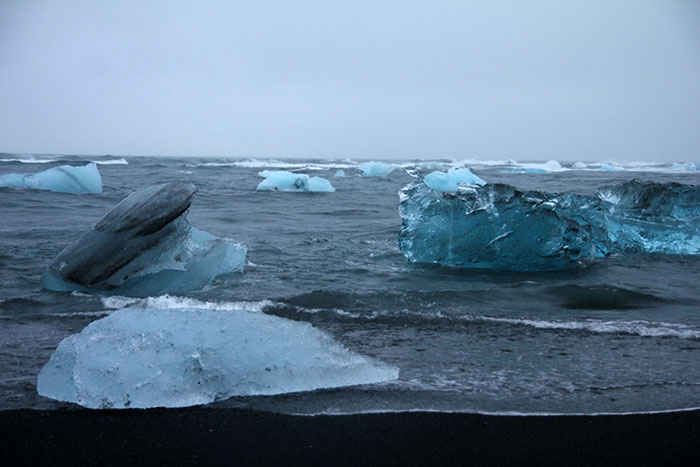playa-jorkursarlon-icebergs-islandia-roadtrip-mipaseoporelmundo
