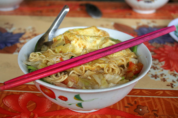 fideos-comida-vietnam-mipaseoporelmundo