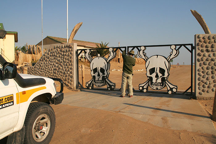 entrada-skeleton-coast-namibia-mipaseoporelmundo