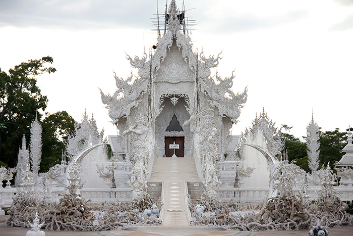 templo-blanco-chiang-rai-tailandia-mipaseoporelmundo